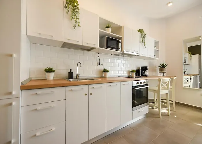Classy Comfort - Chic On Regina Elisabeta Appartamento