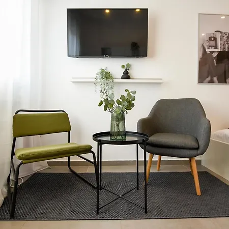 Classy Comfort - Chic On Regina Elisabeta *