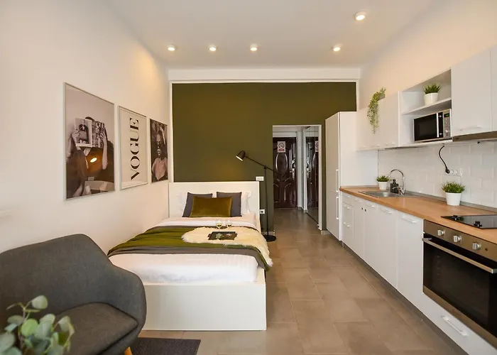 Apartment Classy Comfort - Chic On Regina Elisabeta *